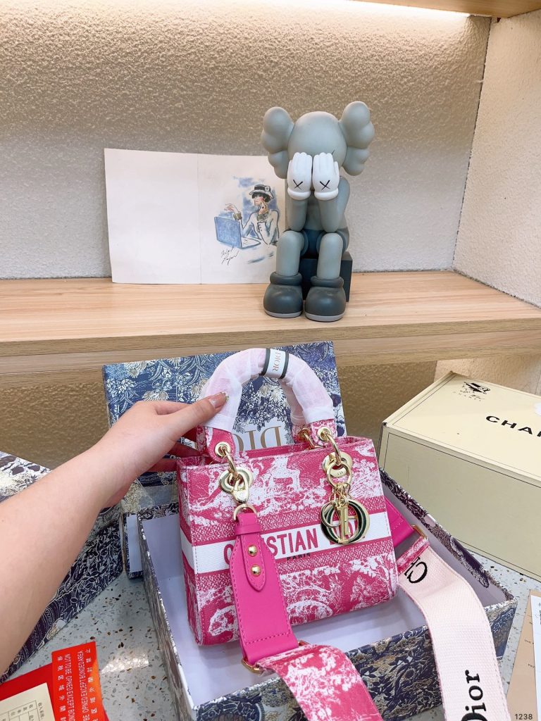 Reddit FashionReps Dior Bag  FashionReps Bags 10YAA1689