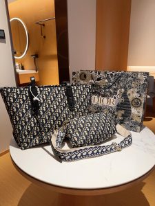 Reddit FashionReps Dior Bag  FashionReps Bags 10YAA1897