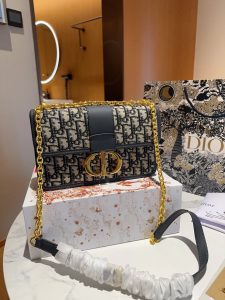 Reddit FashionReps Dior Bag  FashionReps Bags 10YAA1954