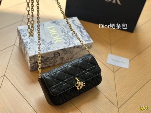 Reddit FashionReps Dior Bag  FashionReps Bags 10YAA2049