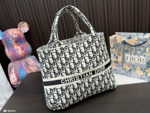 Reddit FashionReps Dior Bag  FashionReps Bags 10YAA2083