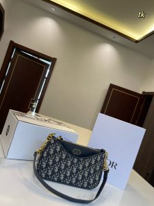 Reddit FashionReps Dior Bag  FashionReps Bags 10YAA2098