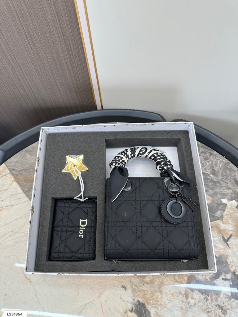 Reddit FashionReps Dior Bag  FashionReps Bags 10YAA2247