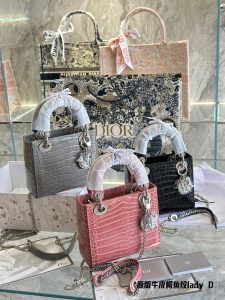 Reddit FashionReps Dior Bag  FashionReps Bags 10YAA2314