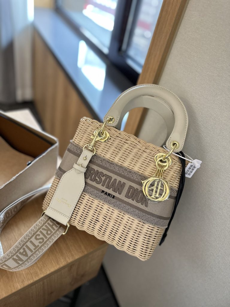 Reddit FashionReps Dior Bag  FashionReps Bags 10YAA251