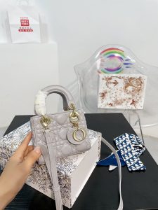 Reddit FashionReps Dior Bag  FashionReps Bags 10YAA3752