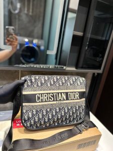 Reddit FashionReps Dior Bag  FashionReps Bags 10YAA4017