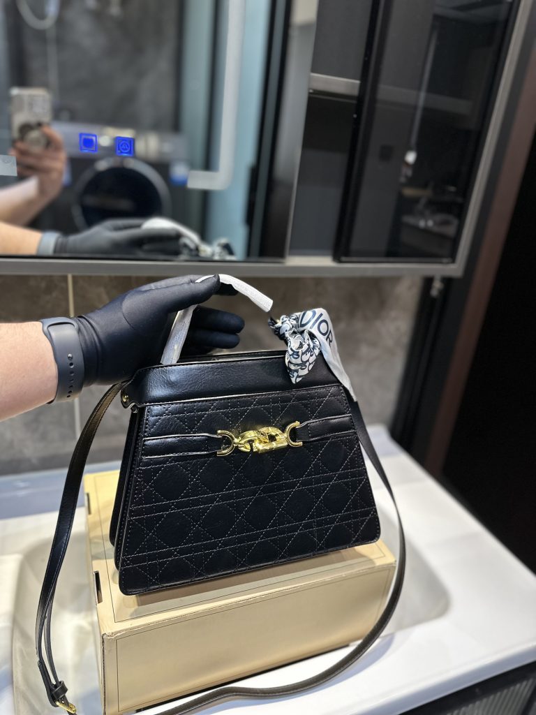 Reddit FashionReps Dior Bag  FashionReps Bags 10YAA4047