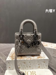Reddit FashionReps Dior Bag  FashionReps Bags 10YAA749