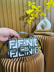Reddit FashionReps Fendi Bag  FashionReps Bags 09YAA5817