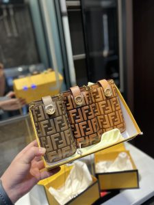 Reddit FashionReps Fendi Bag  FashionReps Bags 09YAA5852