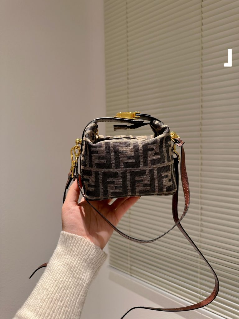 Reddit FashionReps Sac Fendi FashionReps Bags 09YAA5919