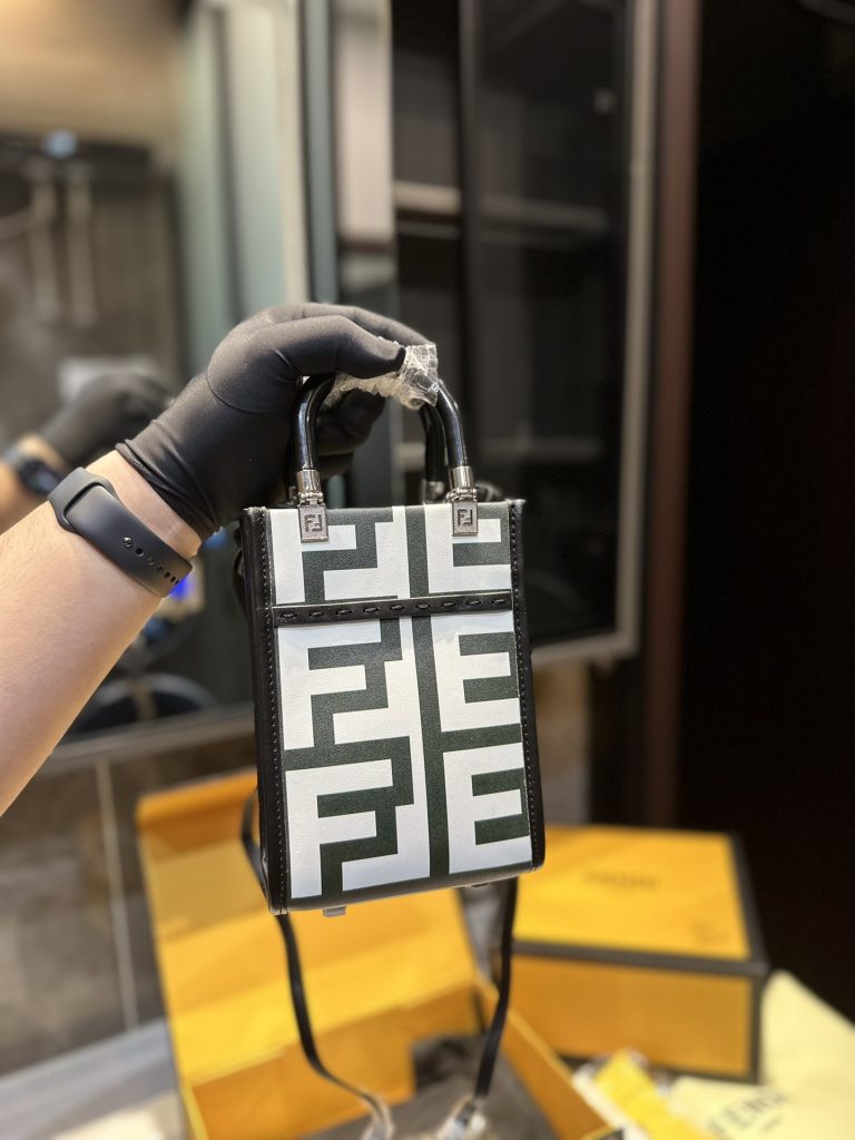 Reddit FashionReps Fendi Bag  FashionReps Bags 09YAA6183