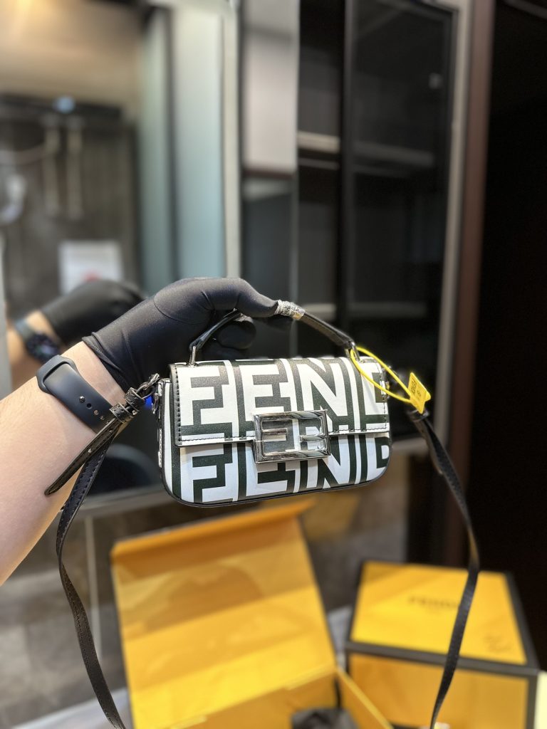 Reddit FashionReps Fendi Bag  FashionReps Bags 09YAA6184