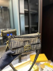 Reddit FashionReps Fendi Bag  FashionReps Bags 09YAA6380