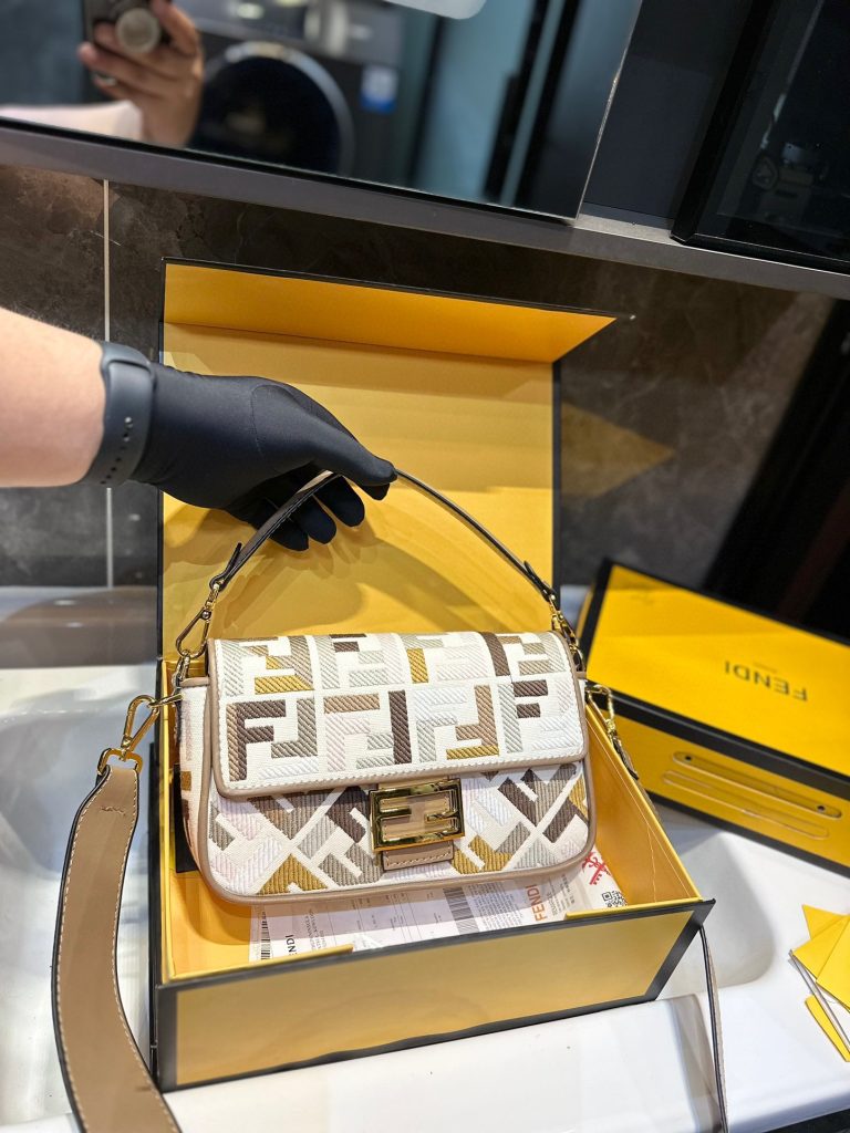 Reddit FashionReps Fendi Bag  FashionReps Bags 09YAA6681