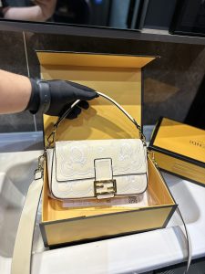 Reddit FashionReps Fendi Bag  FashionReps Bags 09YAA6697