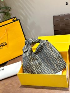 Reddit FashionReps Fendi Bag  FashionReps Bags 09YAA6836