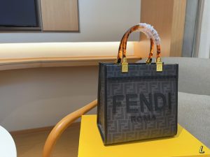 Reddit FashionReps Fendi Bag  FashionReps Bags 09YAA6970