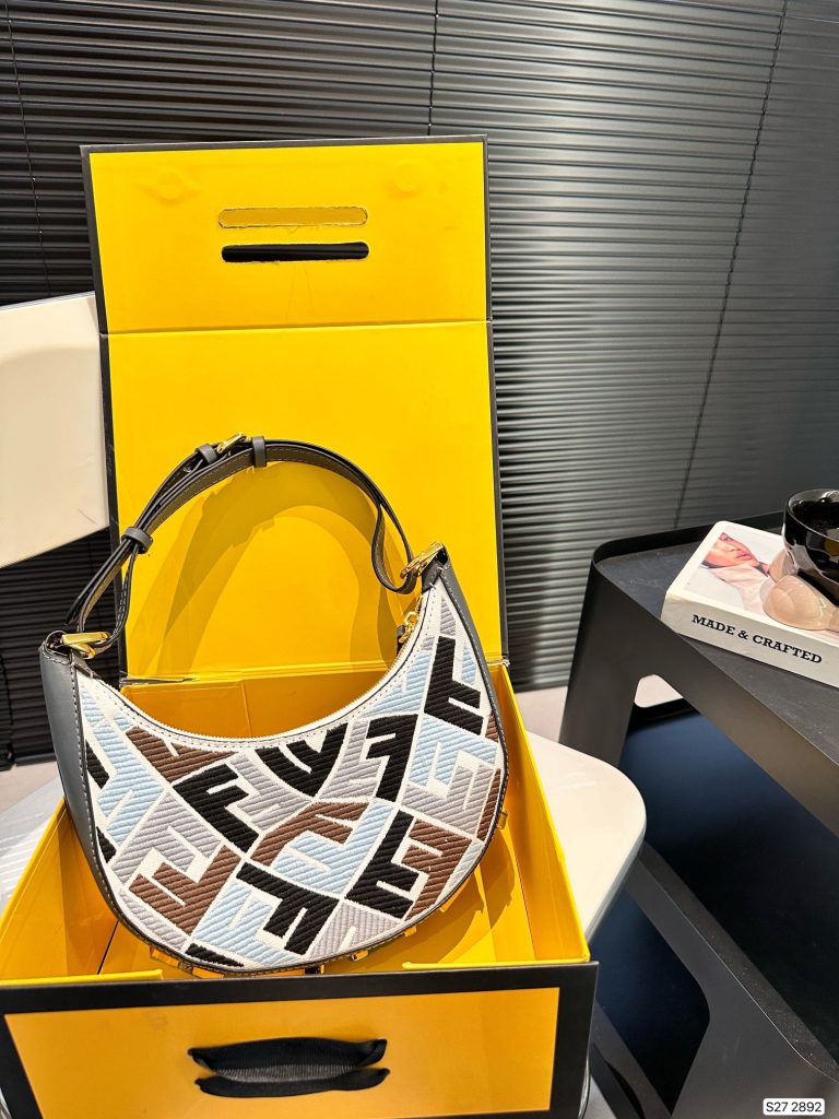Reddit FashionReps Fendi Bag  FashionReps Bags 09YAA7409