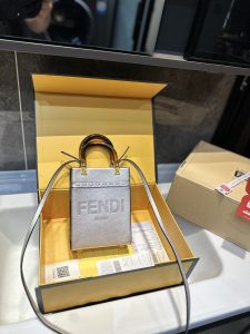 Reddit FashionReps Fendi Bag  FashionReps Bags 09YAA7672