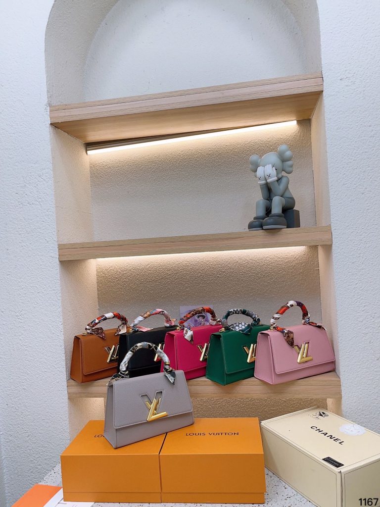 Reddit FashionReps LouisVuitton Bag  FashionReps Bags 07YAA10029