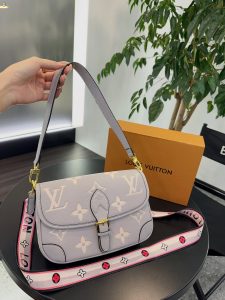 Reddit FashionReps LouisVuitton Bag  FashionReps Bags 07YAA10100