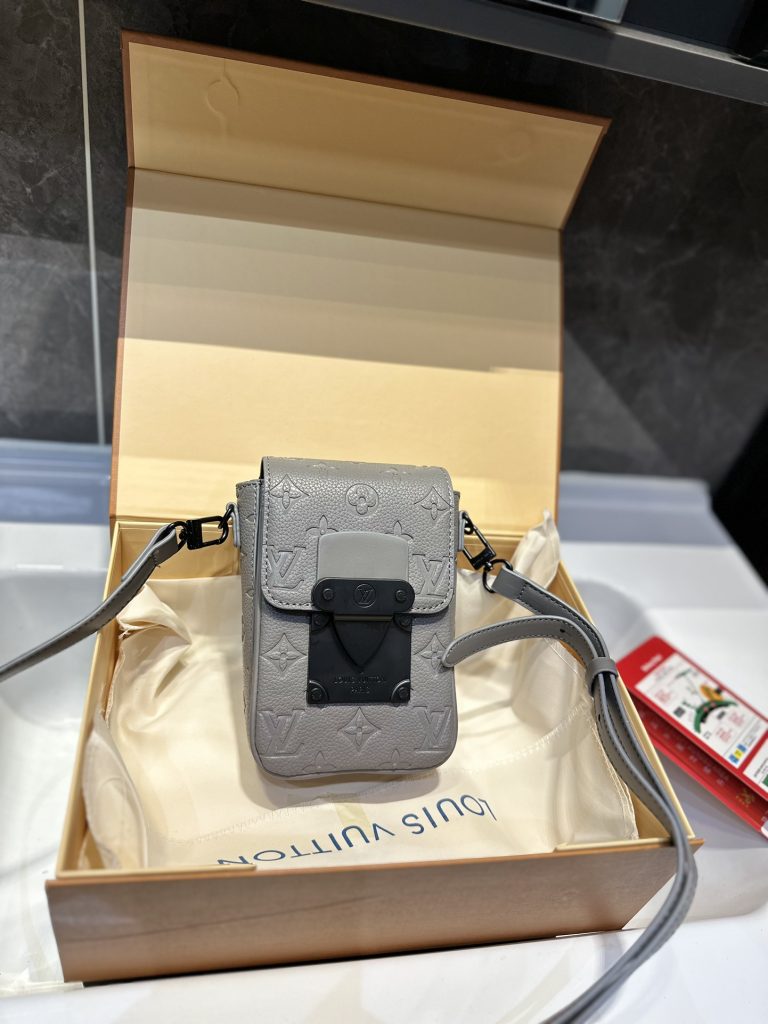 Reddit FashionReps LouisVuitton Bag  FashionReps Bags 07YAA10131