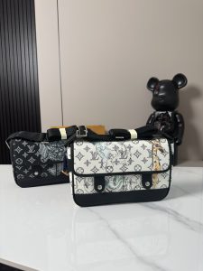 Reddit FashionReps LouisVuitton Bag  FashionReps Bags 07YAA10155