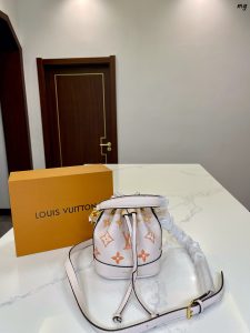 Reddit FashionReps LouisVuitton Bag  FashionReps Bags 07YAA10311