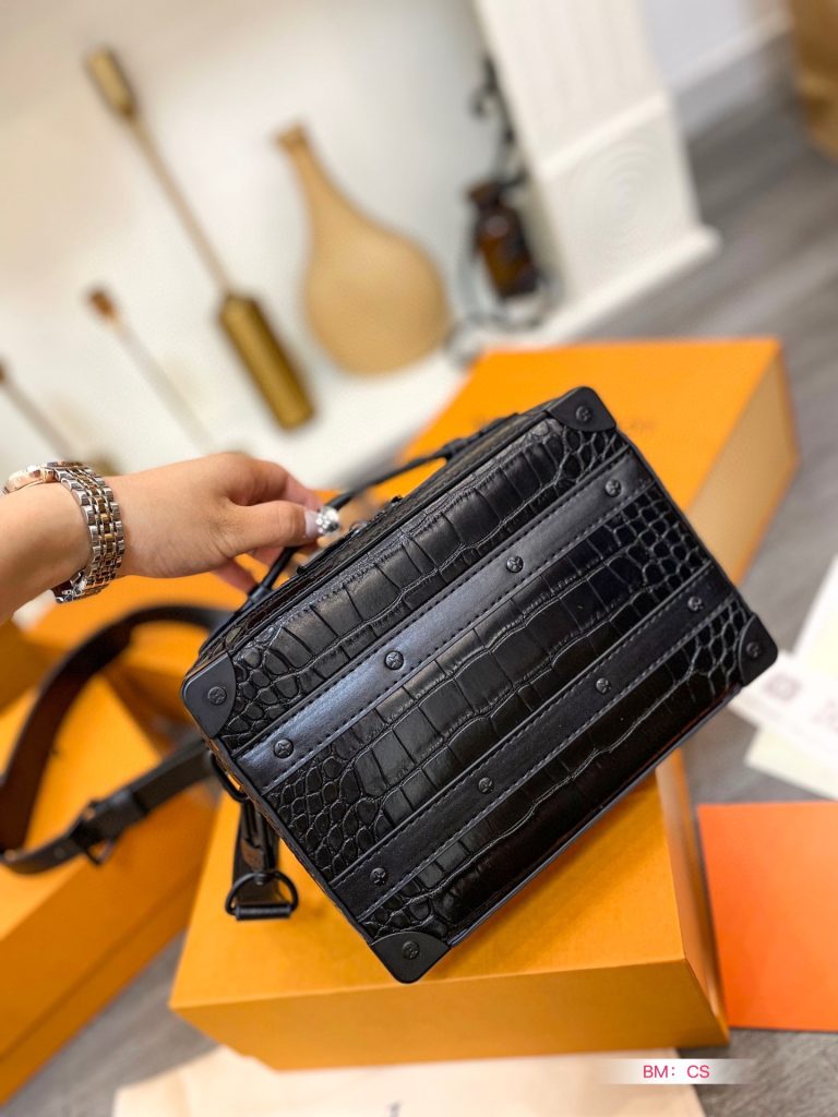 Reddit FashionReps LouisVuitton Bag  FashionReps Bags 07YAA10326