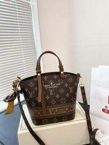 Reddit FashionReps LouisVuitton Bag  FashionReps Bags 07YAA10388