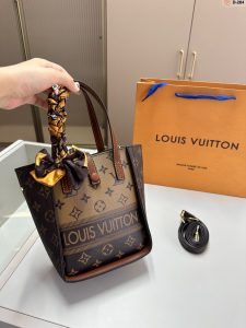 Reddit FashionReps LouisVuitton Bag  FashionReps Bags 07YAA10405