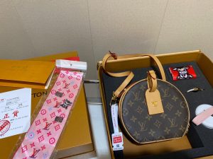 Reddit FashionReps LouisVuitton Bag  FashionReps Bags 07YAA10415
