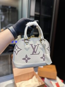 Reddit FashionReps LouisVuitton Bag  FashionReps Bags 07YAA10536