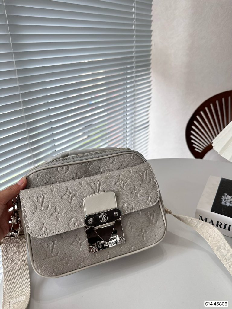 Reddit FashionReps LouisVuitton Bag  FashionReps Bags 07YAA10558