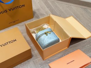 Reddit FashionReps LouisVuitton Bag  FashionReps Bags 07YAA10584