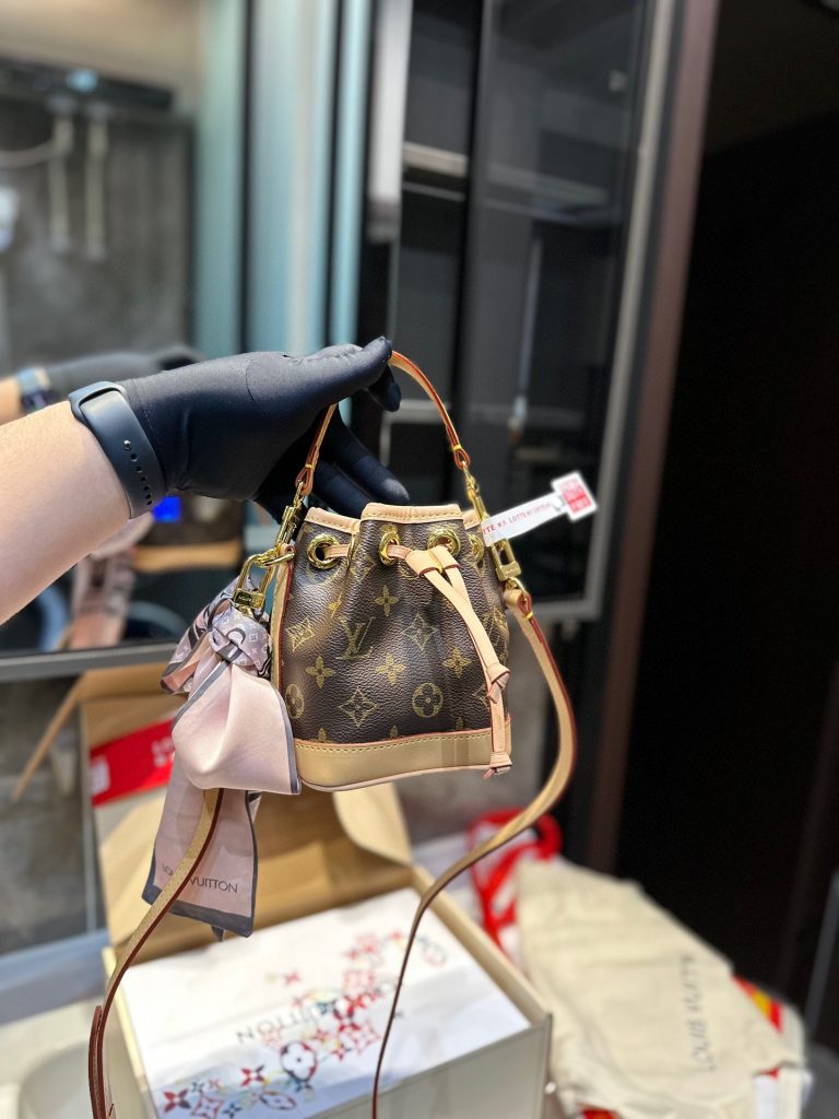 Reddit FashionReps LouisVuitton Bag  FashionReps Bags 07YAA10596
