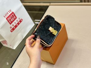 Reddit FashionReps LouisVuitton Bag  FashionReps Bags 07YAA10606