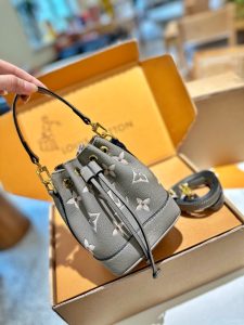 Reddit FashionReps LouisVuitton Bag  FashionReps Bags 07YAA10637