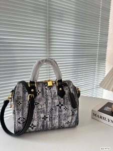 Reddit FashionReps LouisVuitton Bag  FashionReps Bags 07YAA10646