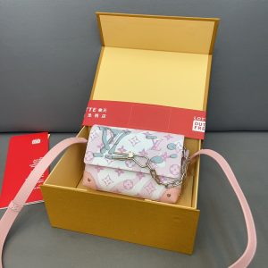 Reddit FashionReps LouisVuitton Bag  FashionReps Bags 07YAA10684