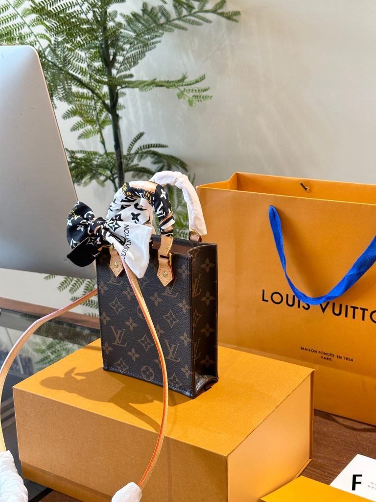 Reddit FashionReps LouisVuitton Bag  FashionReps Bags 07YAA10731