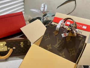 Reddit FashionReps LouisVuitton Bag  FashionReps Bags 07YAA10740