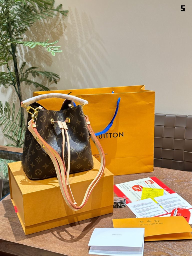 Reddit FashionReps LouisVuitton Bag  FashionReps Bags 07YAA10795