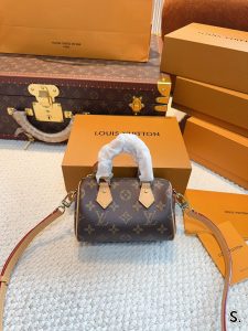 Reddit FashionReps LouisVuitton Bag  FashionReps Bags 07YAA11036