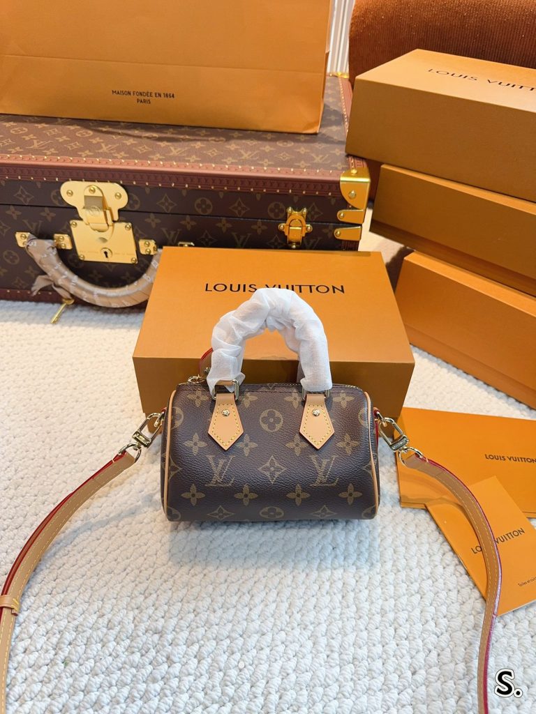 Reddit FashionReps LouisVuitton Bag  FashionReps Bags 07YAA11036
