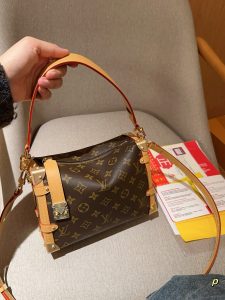 Reddit FashionReps LouisVuitton Bag  FashionReps Bags 07YAA11490