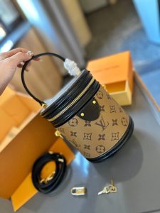 Reddit FashionReps Bolso LouisVuitton FashionReps Bolsos 07YAA12444