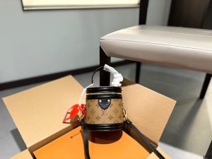 Reddit FashionReps LouisVuitton Bag FashionReps Bags 07YAA12603